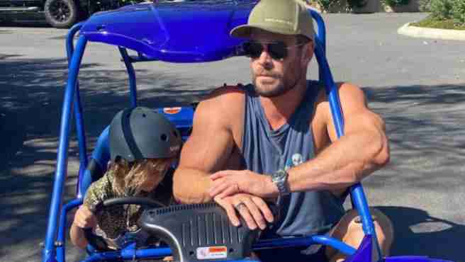 Las espectaculares fotos con las que Chris Hemsworth luce en Instagram sus habilidades como surfero