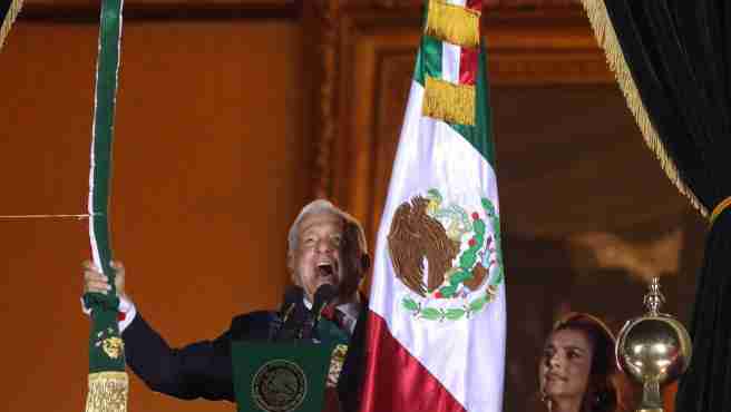 El presidente de México conmemora el día en que el país se independizó de España: '¡Viva la cultura prehispánica!'